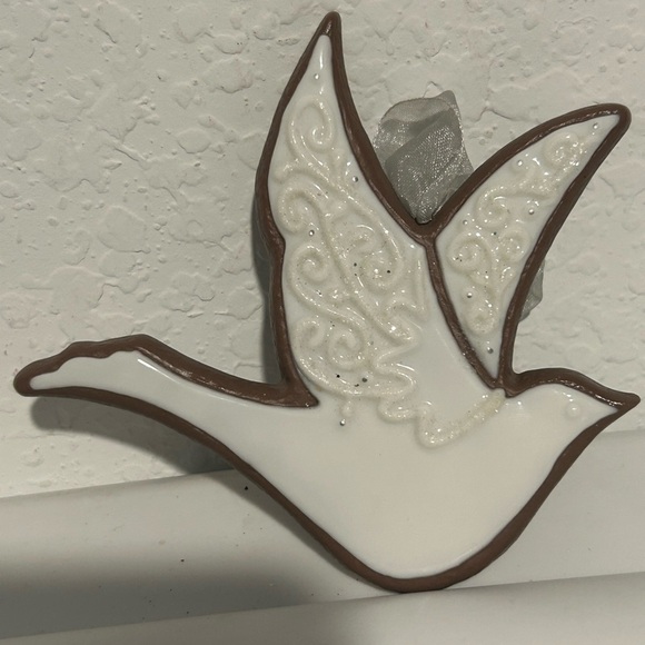 Two Midwest of Cannon Falls Baker Street Christmas ornaments! - Picture 4 of 5